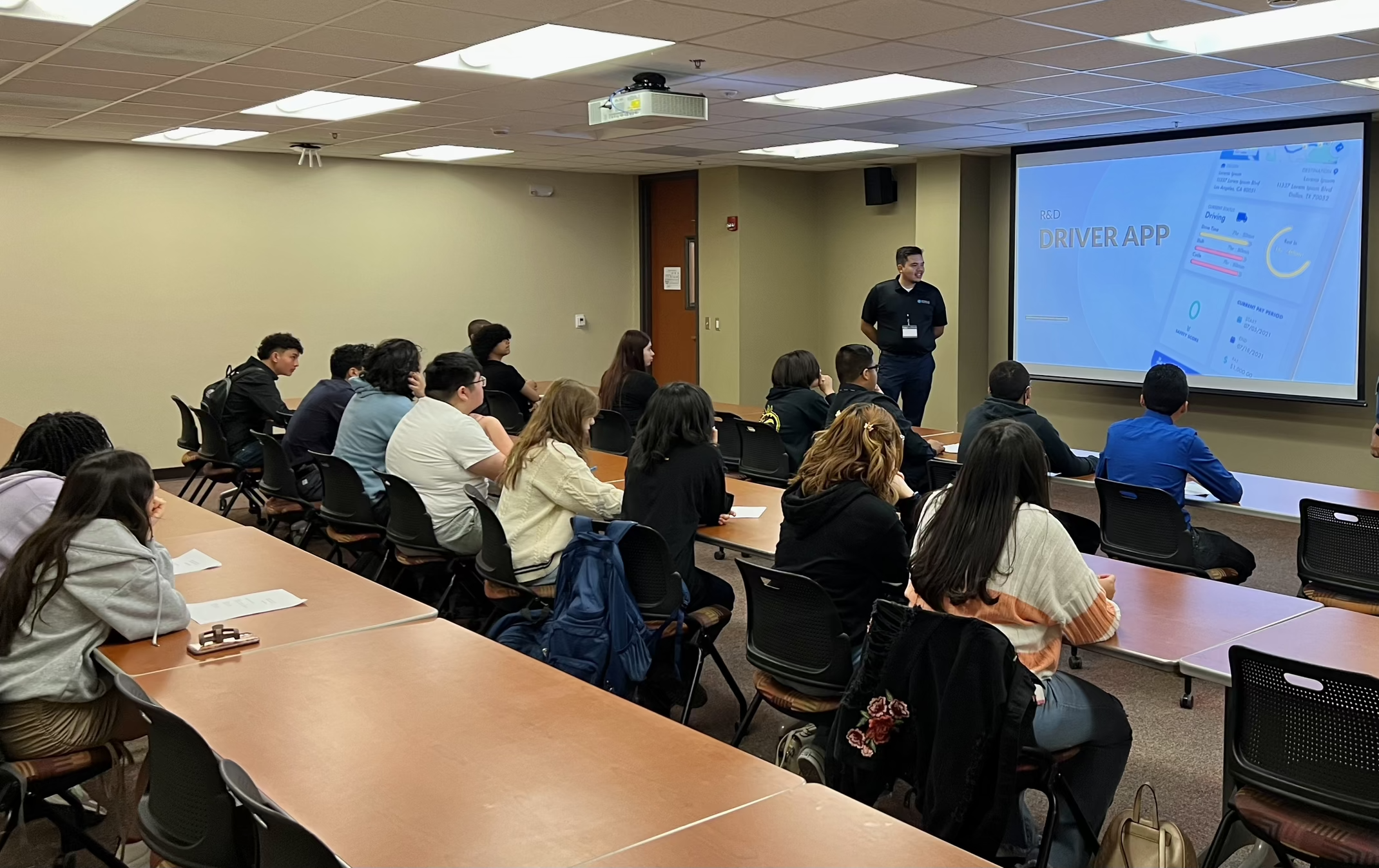 UTEP_Upward_Bound_Career_Expo3_65